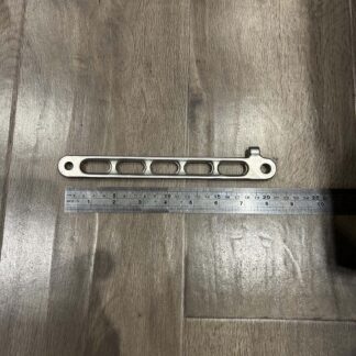 torque / brake arm - 195mm centre to centre - boss - no thread