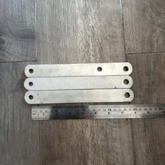 torque / brake arm - 185mm centre to centre