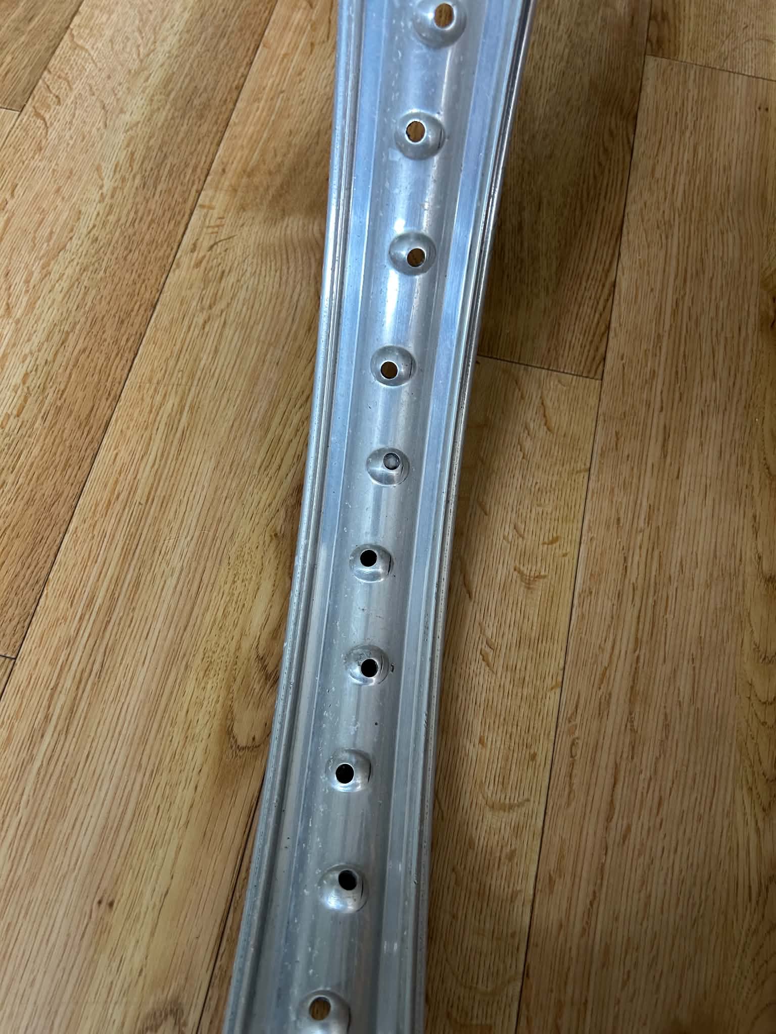 NOS SanRemo 19 inch WM2 36 hole flanged rim - Image 8