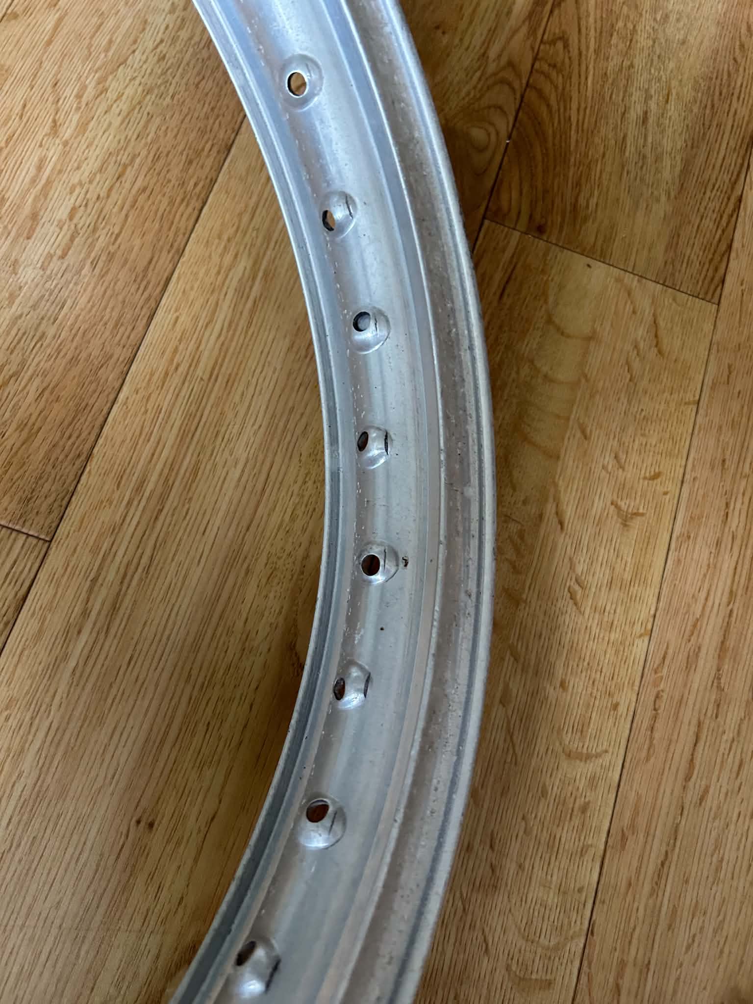 NOS SanRemo 19 inch WM2 36 hole flanged rim - Image 5